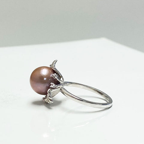 Asher Fresh Water Leaf Pearl Ring | Rings | adjustable ring, cultured pearls, Fine Jewelry, Fresh Water Leaf Pearl Ring, fresh water pearl ring, new arrivals, pearl and zircon ring, pink pearls, rings, s925 ring, silvery pearls, sterling silver ring, unique pearl | Dikuza