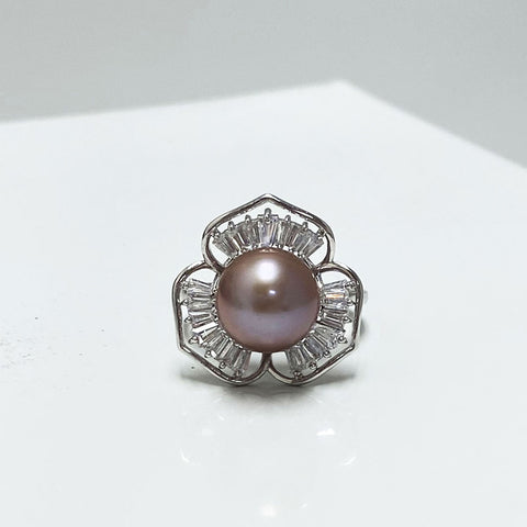 Aria Fresh Water Pearl Ring | Rings | adjustable ring, cage stone pearl ring, cultured pearls, Fine Jewelry, fresh water pearl ring, new arrivals, pearl and zircon ring, pink pearls, purple pearl ring, purple pearls, rings, s925 ring, silvery pearls, sterling silver ring, unique pearl | Dikuza