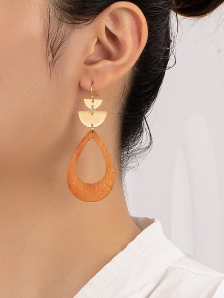 Cutout dangling wood teardrop earrings