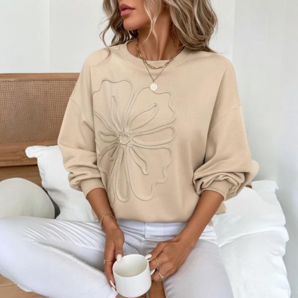 Soft Bloom Embroidered Sweatshirt