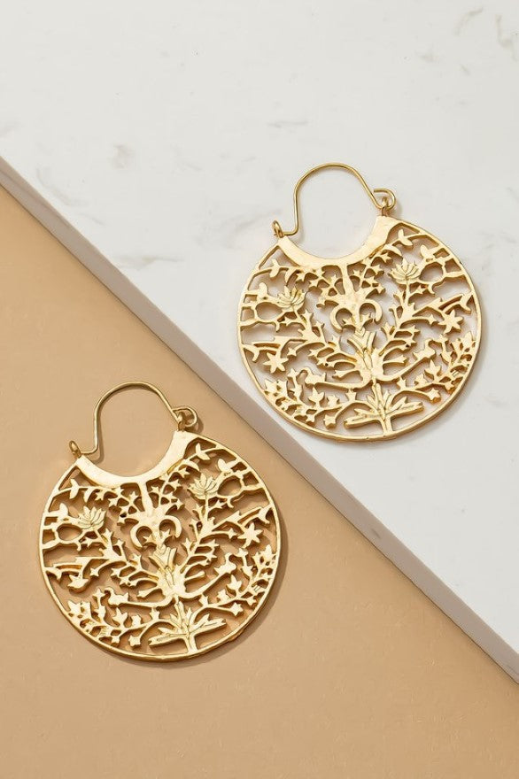 Filigree disk drop earrings with tree and flowers