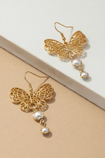 Pendientes colgantes de filigrana con mariposa y perlas