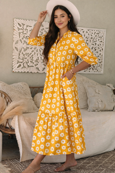Sunlit Daisy Tiered Midi Dress