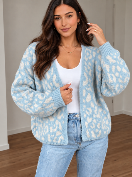 Blue Wildcat Cardigan ? lila front