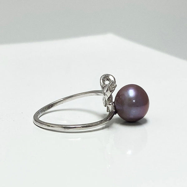 Addison Fresh Water Little Bow Pearl Ring